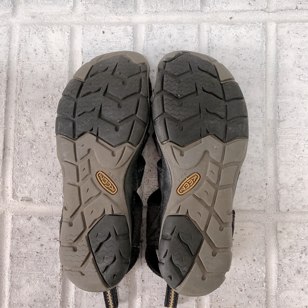 Keen Clearwater CNX Sandals - Picture 9 of 9